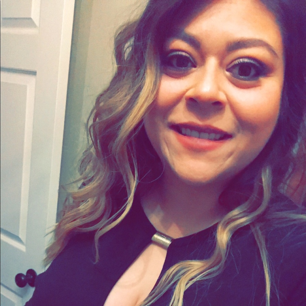 Meet your Posher, Sara